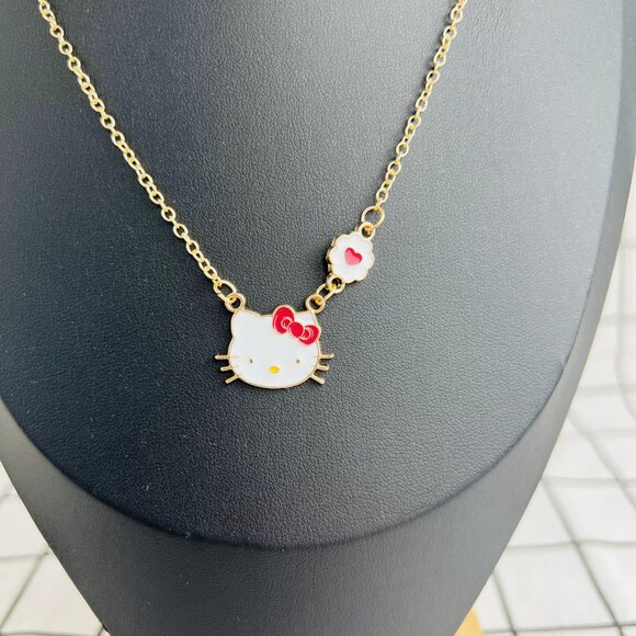 💖 Hello Kitty necklace - Picture 3 of 6